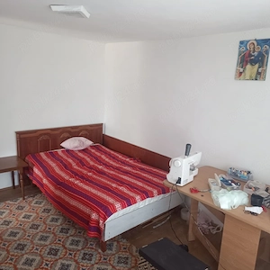 Casa 4 camere, livada 800mp, in Rm Valcea