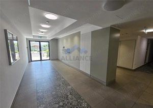 Penthouse- 3 camere, partial mobiliat, Silk District - imagine 15
