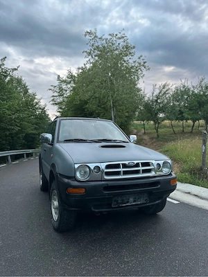 Nissan Terrano 2 Ford Maverick