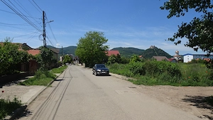 Vand 2 parcele de  teren intravilan in Deva, zona Haraului, toate utilitatile  - imagine 5