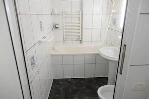 Apartament 2 camere, zona P-ța M. Viteazul, et. 2 - imagine 6