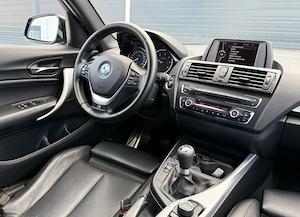 BMW Seria 1 120d Sport Line - imagine 13