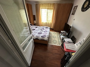 Casă de vânzare în zonă centrală sau schimb cu apartament! - imagine 9