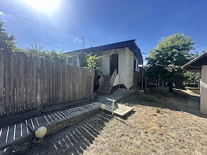 Casă de vânzare în zonă centrală sau schimb cu apartament! - imagine 6