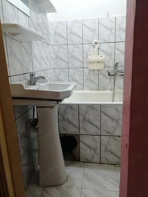 De vânzare garsoniera confort 1 decomandat în Calea Buziașului  - imagine 7