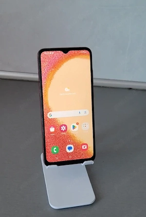 Samsung A04e 32Gb 3Gb ram android 14