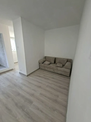Garsoniera in bloc de apartament bloc din 1986