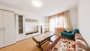 Apartament cu 3 camere de vânzare / Luminos și spațios