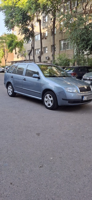 Vând skoda fabia 1.4 diesel din 2008 T 1750 euro negociabil