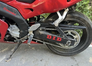 Yamaha YZF 600 R - imagine 2