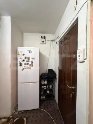 Apartament 2 camere decomandate, et.1, Filiasi - imagine 4