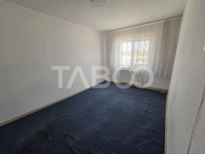 Apartament 2 camere decomandat Zona Stejarului 55 mp utili - imagine 2