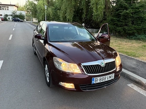 Skoda Octavia 2 facelift 1.2 TSI Ambiente - imagine 8