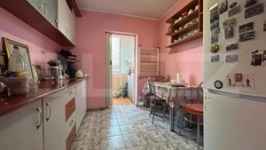 Apartament 2 camere, decomandat, Nufărul - imagine 2