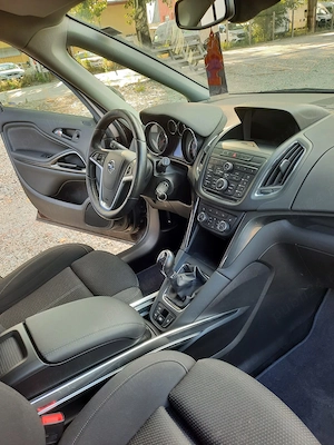 Vând Opel Zafira  - imagine 2