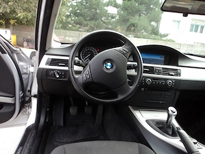 Bmw seria 3 , E90 - imagine 4