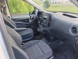 Mercedes Vito Tourer 116 cdi, model 2017 - imagine 8