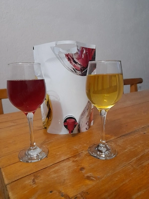 vand    vin