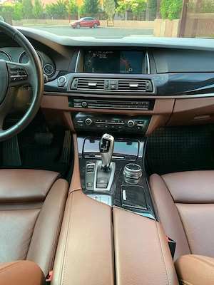 Bmw seria 5 , F10 - imagine 3