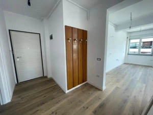 Apartament cu 2 camere, 79.70 mp plus terasa, loc de parcare inclus, zona Siloz - imagine 8