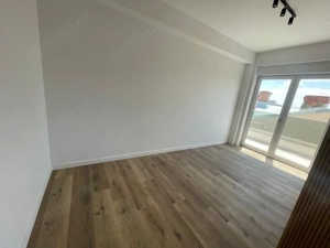 Apartament cu 2 camere, 79.70 mp plus terasa, loc de parcare inclus, zona Siloz - imagine 5