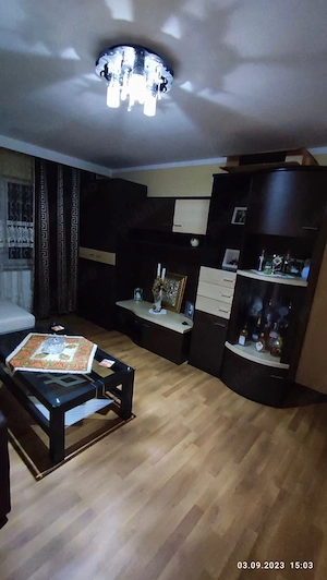 Vand apartament 3 camere Zalau Strada Victor Deleu - imagine 4