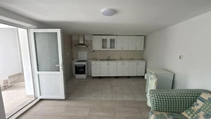 Casa 3 camere la cheie + curte 160mp în Avrig - imagine 7