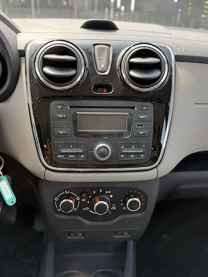 Dacia Lodgy 1.5 dci - imagine 8
