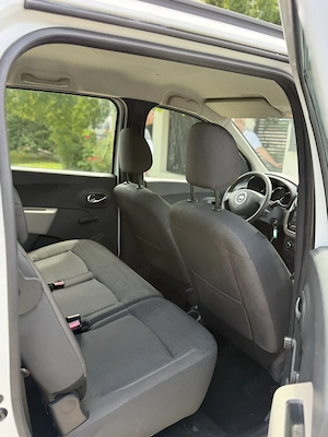 Dacia Lodgy 1.5 dci - imagine 10