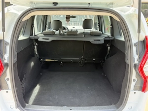 Dacia Lodgy 1.5 dci - imagine 11