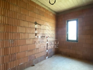Casa pe un singur nivel de vanzare Comuna Urseni - imagine 2