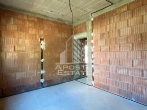 Casa pe un singur nivel de vanzare Comuna Urseni - imagine 11