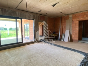 Casa pe un singur nivel de vanzare Comuna Urseni - imagine 14