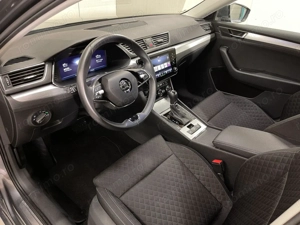 Skoda Superb - imagine 5