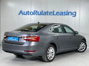 Skoda Superb - imagine 3