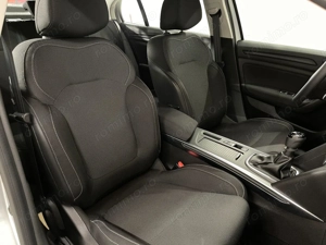 Renault Megane - imagine 9