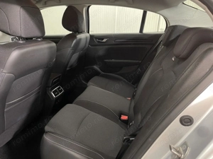 Renault Megane - imagine 11