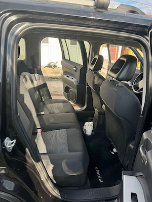 Jeep Patriot din 2009 Diesel  - imagine 3
