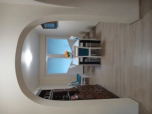 Casa de vanzare in Oarda Alba spatioasa si intr o zona foarte linistita.Merita vazuta - imagine 5