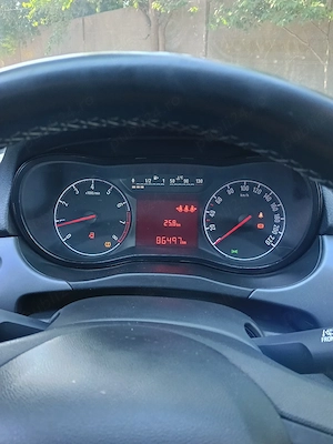opel corsa E  - imagine 2