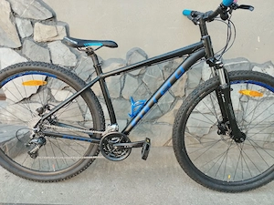 Bicicleta mountain bike pe 29 Germania 