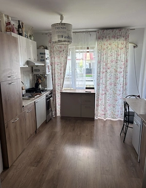 Apartament 3 camere, parter   bloc modern 2019 | Confort, funcționalitate și acces direct la parcare - imagine 5