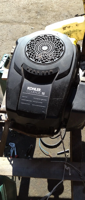 Vând motor kohler courage 15 sv477s - imagine 3