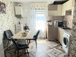 De vânzare apartament - imagine 4