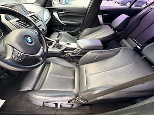 BMW Seria 1 120d Sport Line - imagine 16