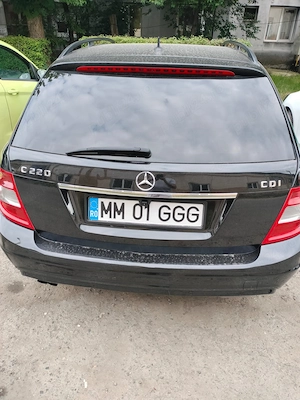 Mercedes C200 D - imagine 4