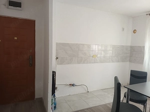 vând apartament în Orșova  - imagine 2