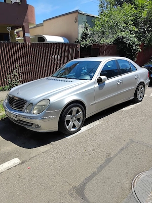        Mercedes  Avantgarde E 280 CDI     Schimb - imagine 4