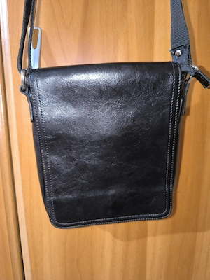 Borsete din piele noi