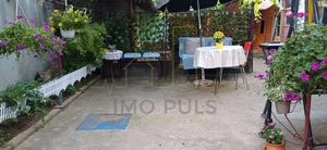 Casa individuala. Mijloace de transport. Toate utilitatile. Mobilata. Renovata - imagine 13